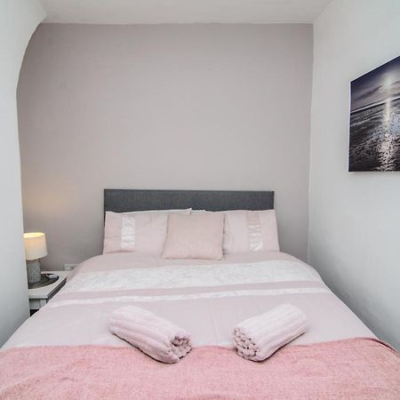 ليفربول Riverpool - Luxry Suits For Football Fans Near Anfield Stadium المظهر الخارجي الصورة