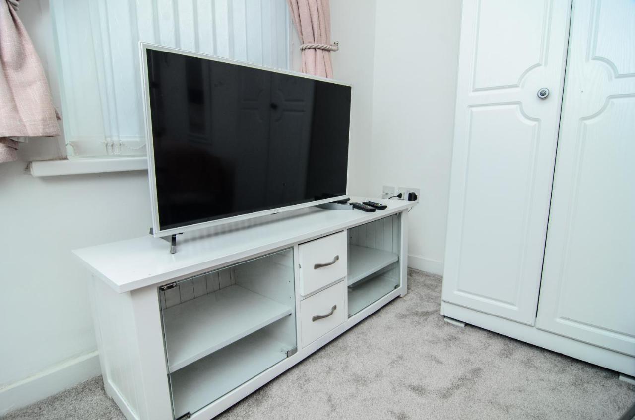 ليفربول Riverpool - Luxry Suits For Football Fans Near Anfield Stadium المظهر الخارجي الصورة