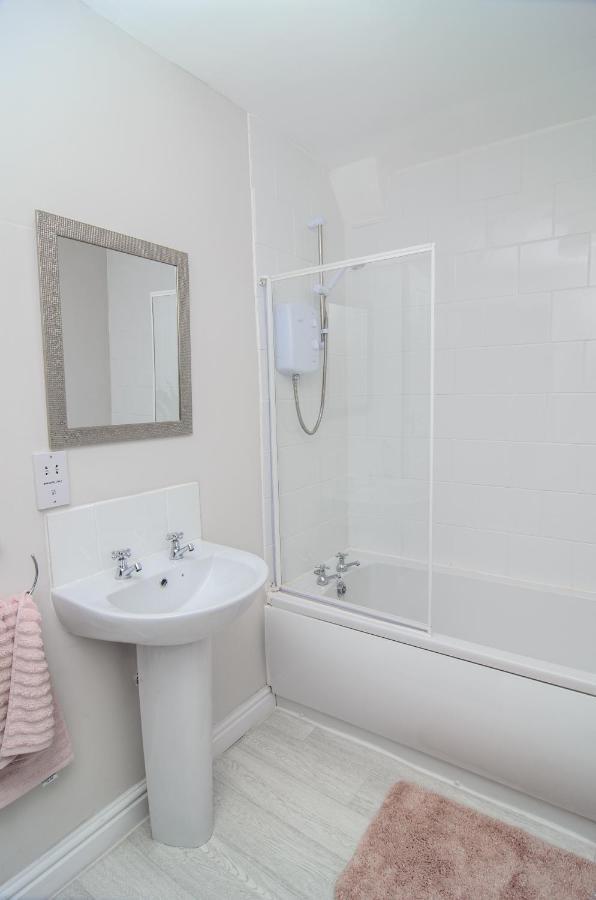 ليفربول Riverpool - Luxry Suits For Football Fans Near Anfield Stadium المظهر الخارجي الصورة